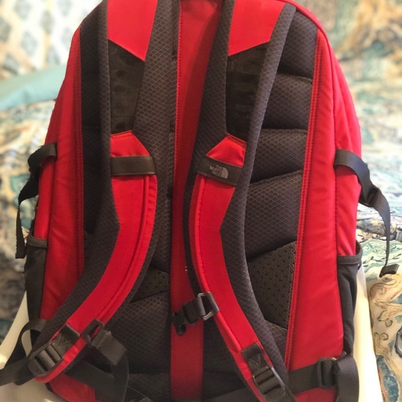 North Face Backpack - Picture 2 of 3